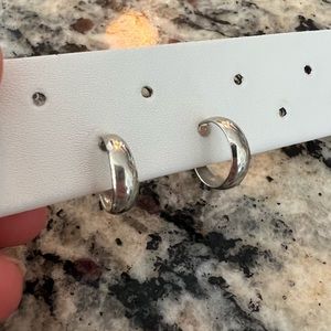 Brand new never worn small silver hoops no flaws